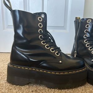 Doc Martens Jadon Max Platform Boots!